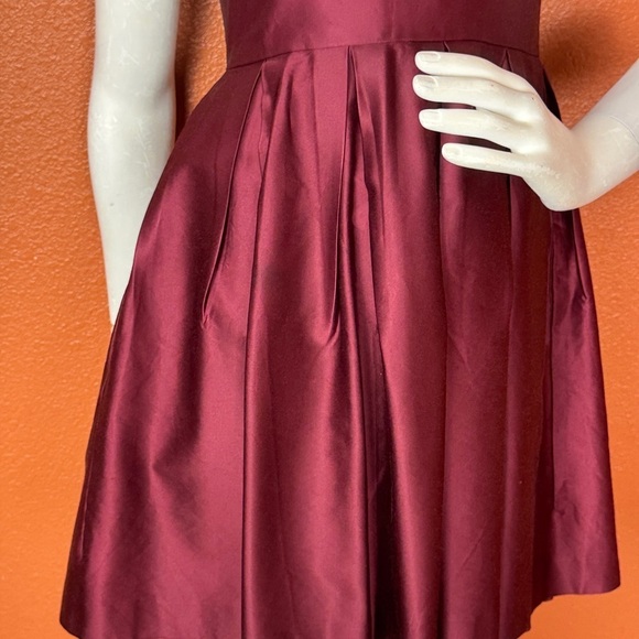 DAO CHLOE DAO Elegant Burgundy Sleeveless Dress With Side Pockets S 4. E74 - Picture 4 of 14